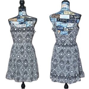 GB GIANNI BINI A-Line Dress Empire Waist Open Back Tiered Ruffle Sundress Sz M